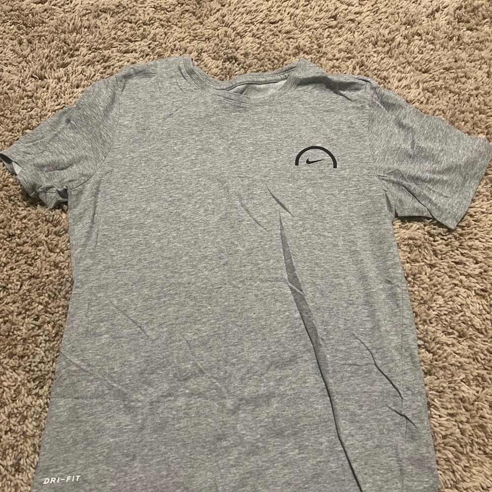 Nike Men's Heather Gray Short Sleeve Tee